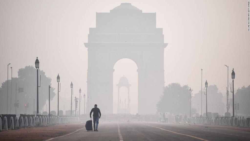 Northern India chokes on toxic smog day after Diwali festival