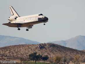 Shuttle Endeavour lands at California air base