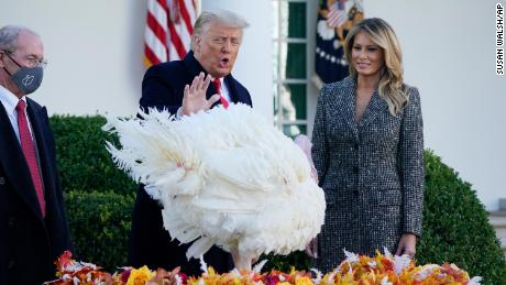 White House Thanksgiving proclamation calls for Americans to &#39;gather&#39; even as Covid-19 surges
