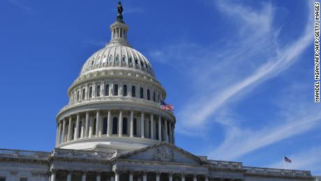 Pressure mounts on Congress to help struggling Americans as Covid-19 surges
