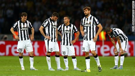 Dejected Juve players after Barcelona scores its third goal in the 2015 Champions League final. 