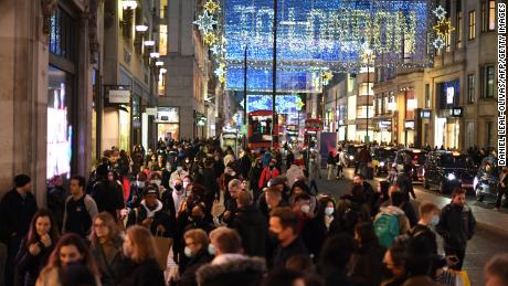 Family festivities or safe, solo celebrations. Here&#39;s how Europe is handling a Covid-19 Christmas