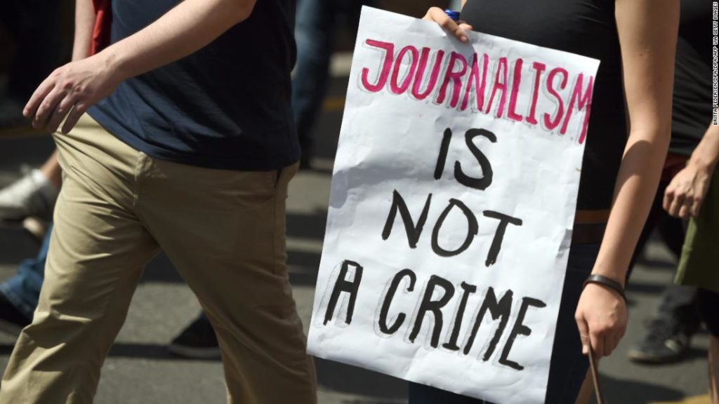 Opinion: Just let journalists do our jobs