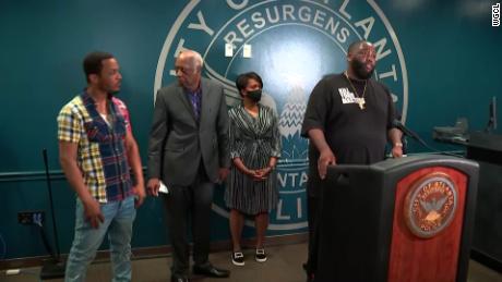 Killer Mike, right, and T.I., left, appear with Mayor Keisha Lance Bottoms during the George Floyd protests. 