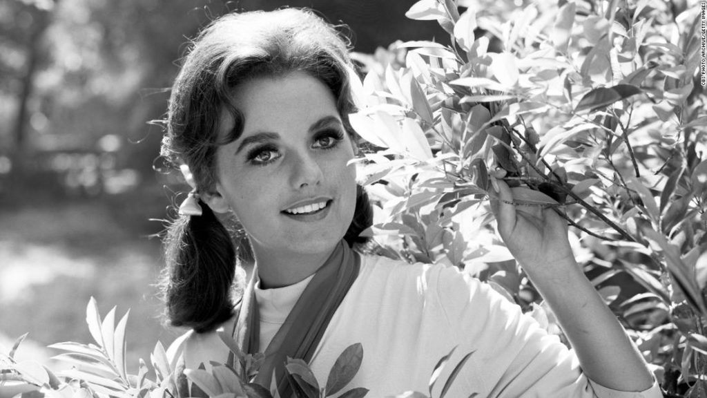 Dawn Wells, Mary Ann on 'Gilligan's Island,' dies of Covid-19 complications at 82