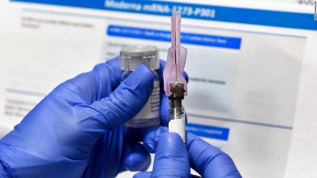 US coronavirus: Pfizer and Moderna test vaccines against UK variant