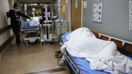 Oxygen supply issues forced five Los Angeles-area hospitals to declare an &#39;internal disaster&#39;