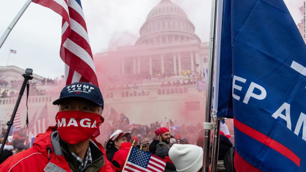 Pro-Trump mob breaks into US Capitol