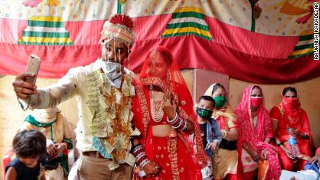 What coronavirus means for India&#39;s &#39;big fat weddings&#39;