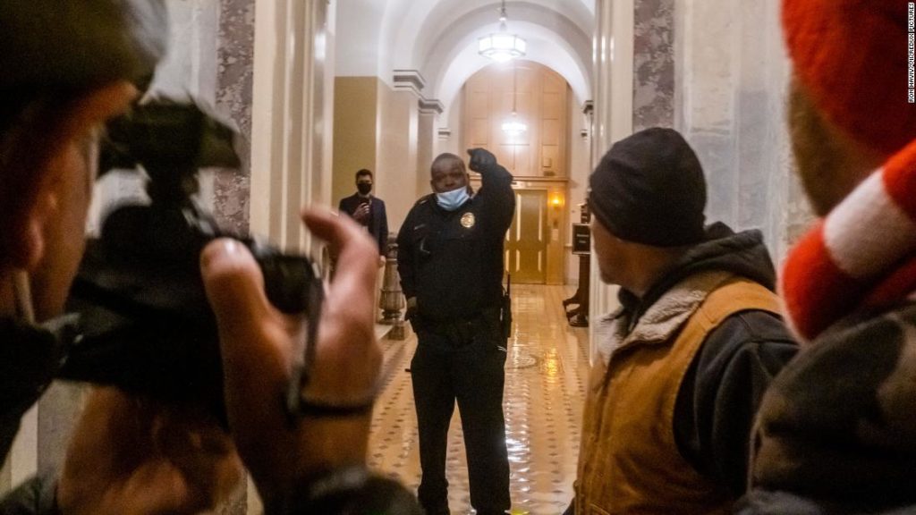 Eugene Goodman: Pence has tried to reach Capitol Police officer who led rioters away from Senate chambers to offer thanks