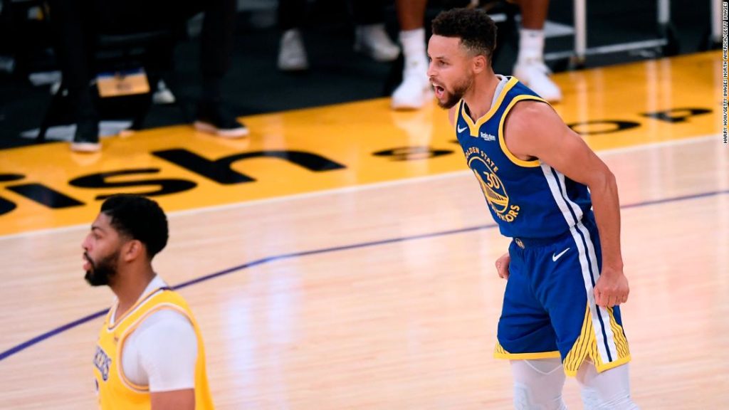 Steph Curry helps end LA Lakers winning streak for the Golden State Warriors