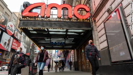 AMC&#39;s CEO believes his movie theaters will survive through 2021