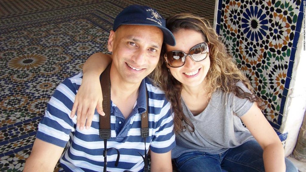 Airplane passenger demands a window seat on a flight to Cairo -- then meets his future wife