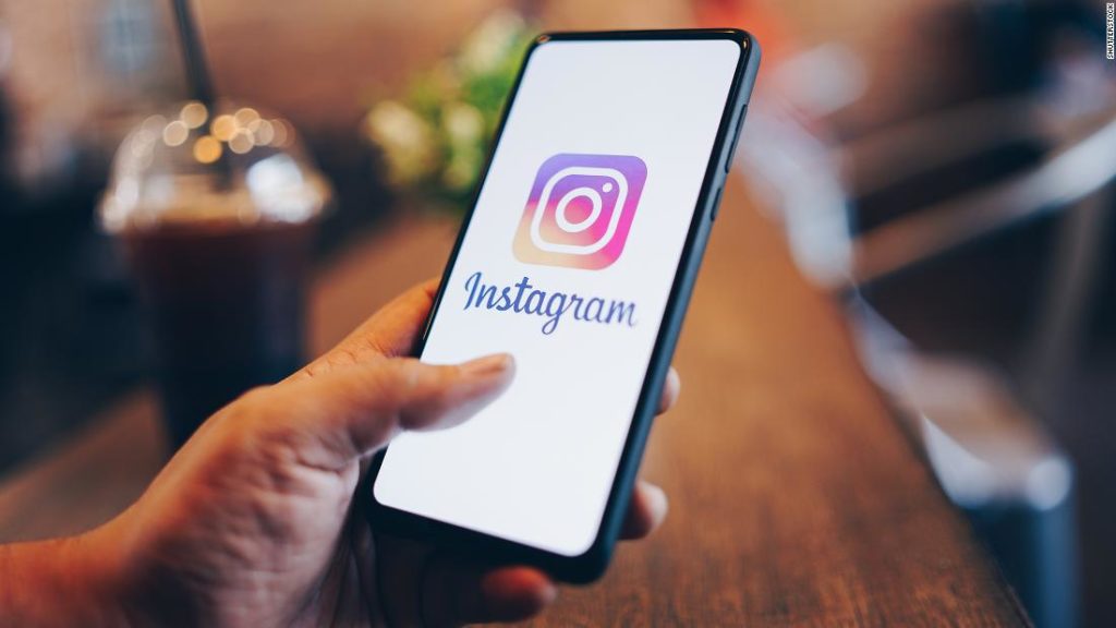 Instagram accidentally hid likes for some users