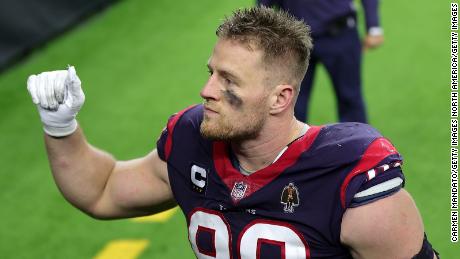 Watt leaves the field following a game against the Tennessee Titans with the Texans.
