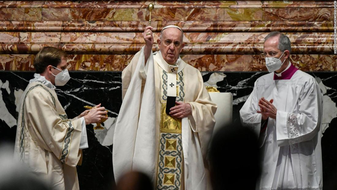 Pope Francis leads scaleddown Easter Sunday mass