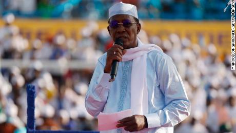 President Idriss Deby&#39;s death on the battlefield leaves Chad with an uncertain future 