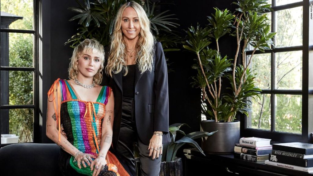Inside Miley Cyrus' exuberant Los Angeles home -- designed by her mother