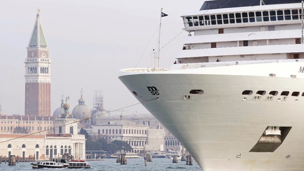 Venice and cruise ships: the story behind the government ban