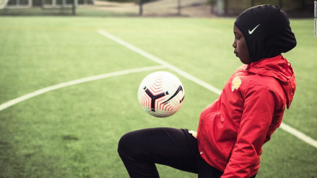 Top women's league in Finland donates sport hijabs to any player who wants one