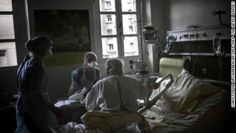 Doctors warn Paris ICUs could be overwhelmed by Covid-19 surge