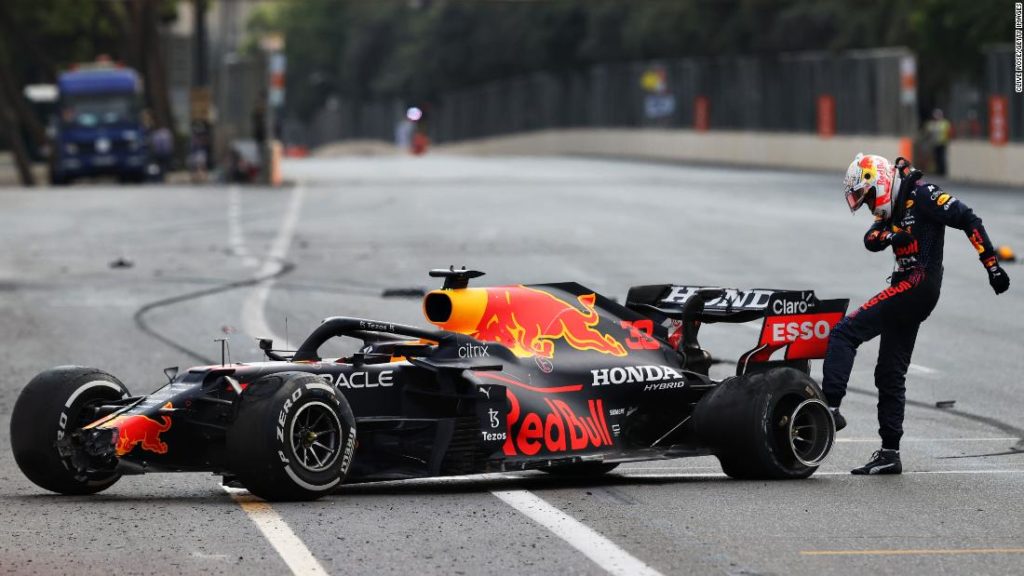 Azerbaijan Grand Prix: Max Verstappen suffers tire blow out as Sergio Perez claims win