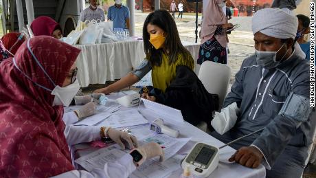 Indonesia&#39;s coronavirus spike has health experts worried the worst is yet to come