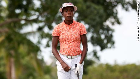 Oboh prepares to play during the 54th Junior Orange Bowl International Golf Championship.