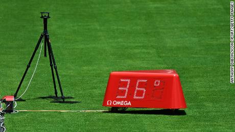 Picture shows high temperature on the pitch during the day five at Olympic Stadium on August 3.